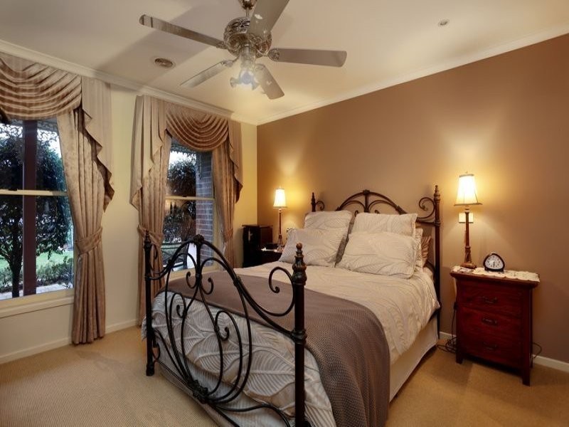 4 Ellen Road, Narre Warren South VIC 3805