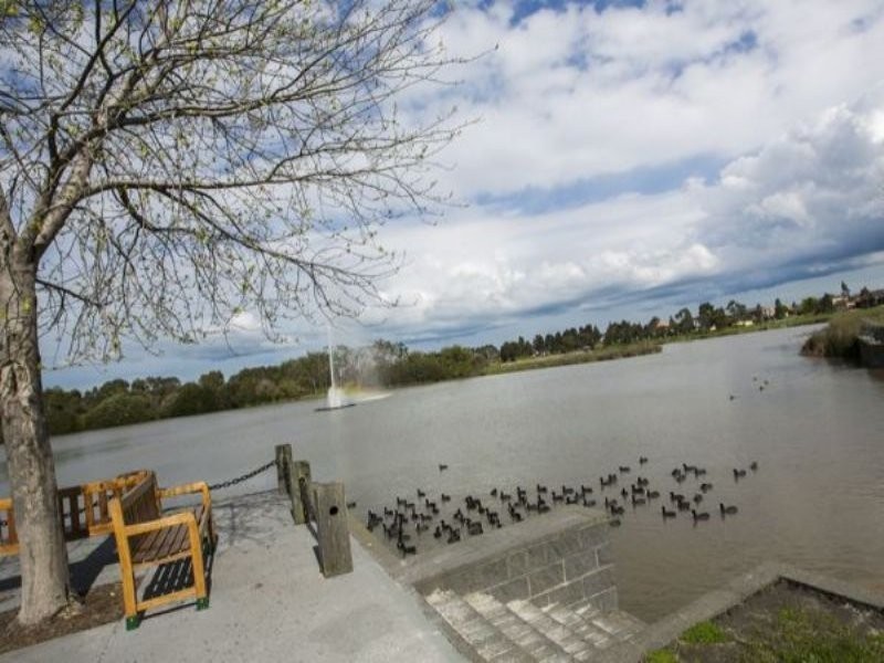 4 Ellen Road, Narre Warren South VIC 3805