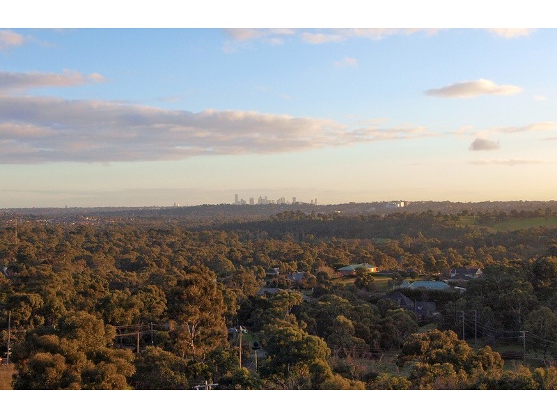 “Woodside Estate” 140 Bonds Rd (Sub-division), Lower Plenty VIC 3093