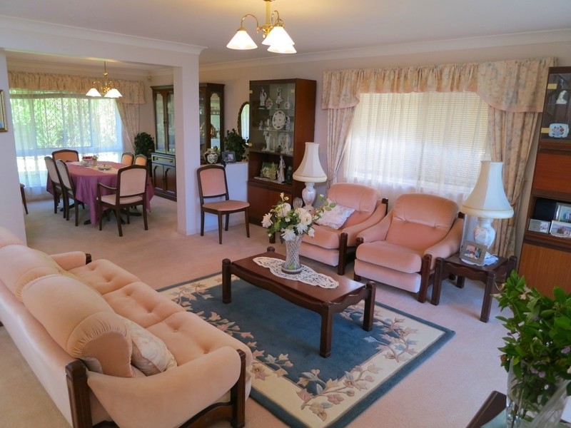 15 Frangipani Place, Stretton QLD 4116