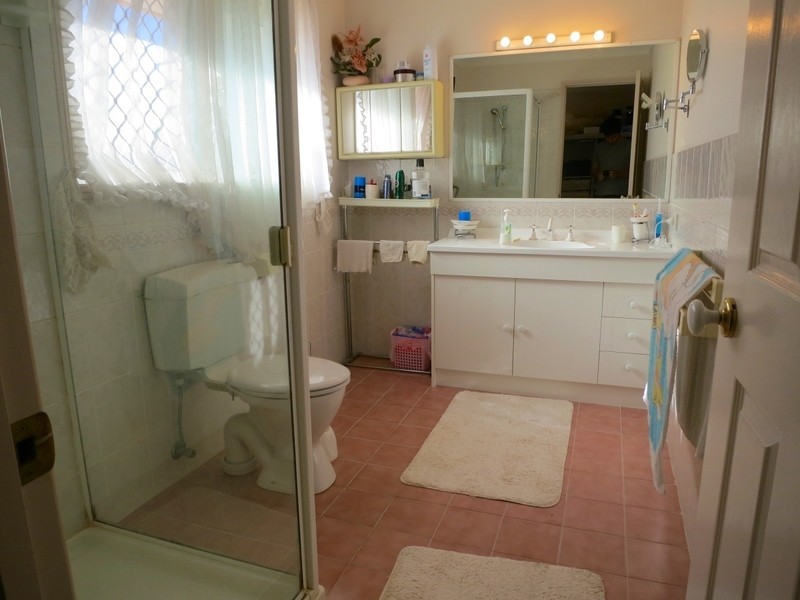 15 Frangipani Place, Stretton QLD 4116