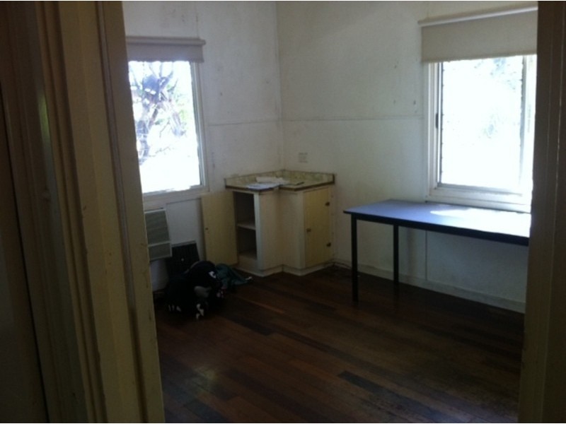 16 Stuart Street, North Ward QLD 4810