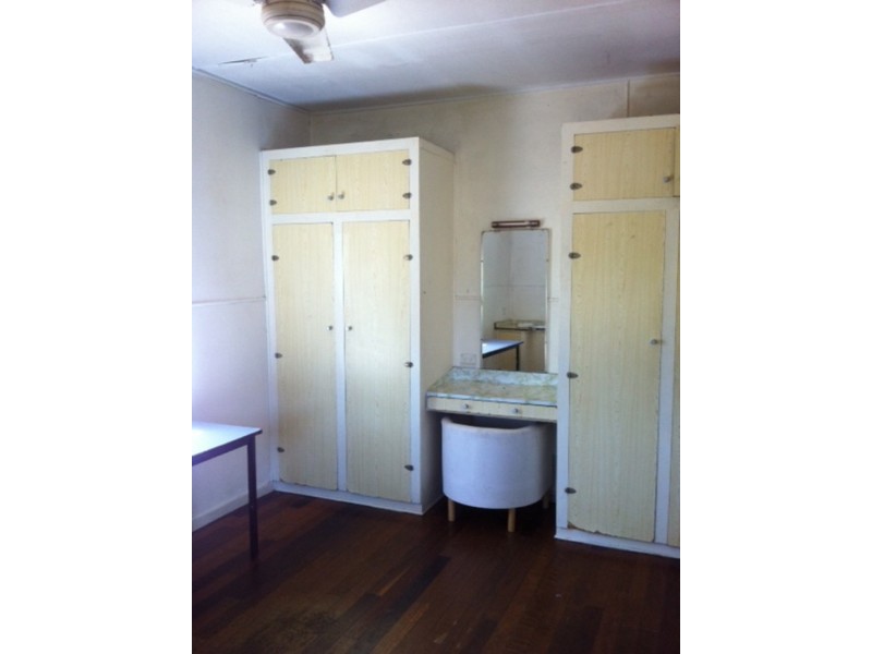 16 Stuart Street, North Ward QLD 4810