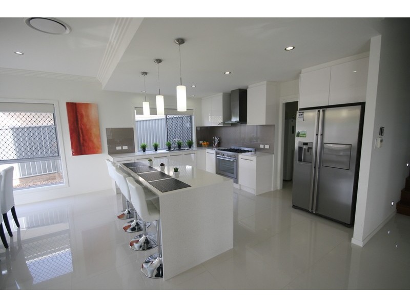14 Baxton Place, Shailer Park QLD 4128