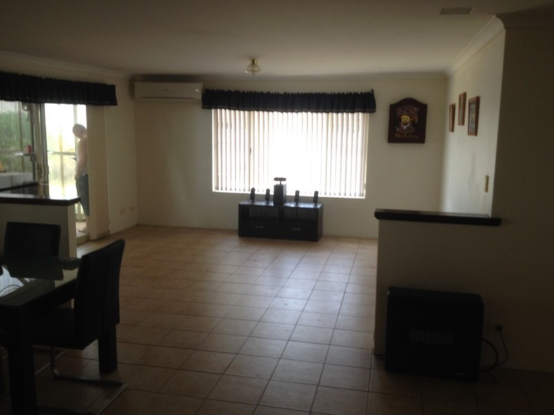5 Parakeet Place, Greenfields WA 6210