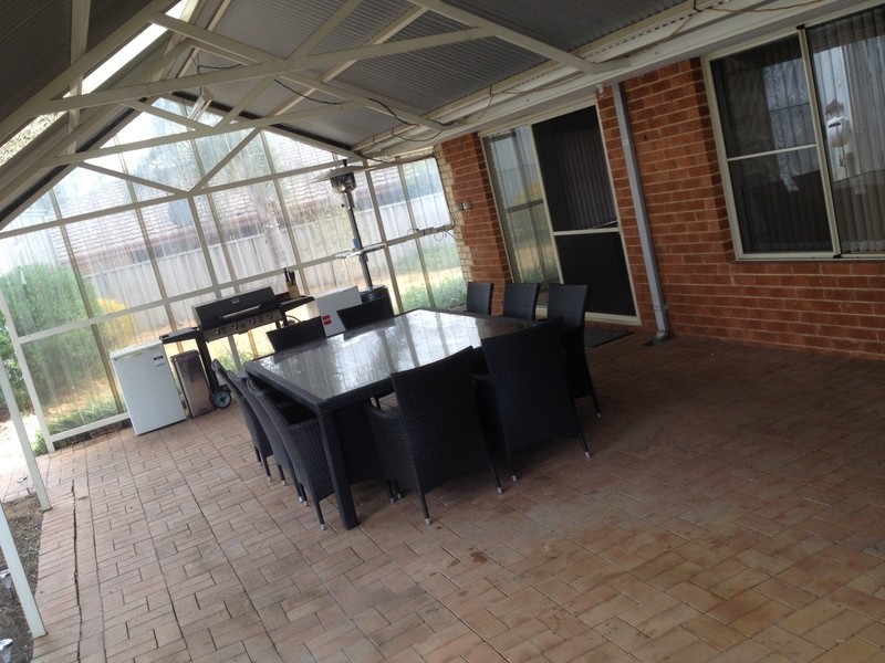 5 Parakeet Place, Greenfields WA 6210