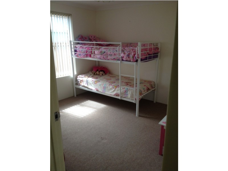 5 Parakeet Place, Greenfields WA 6210
