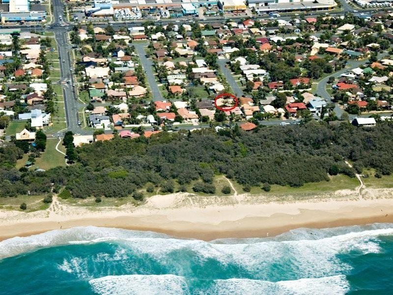 9 Marana St, Warana QLD 4575