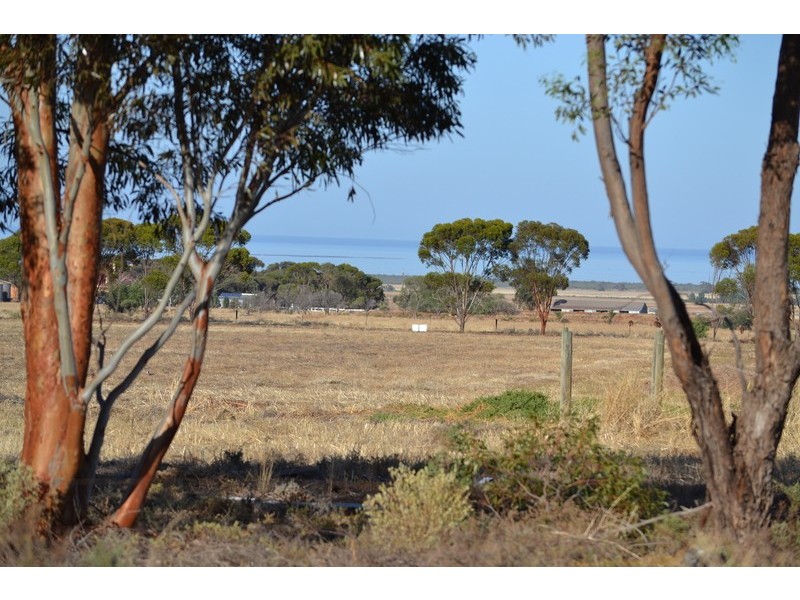 1215 Scenic Drive, Nelshaby SA 5540