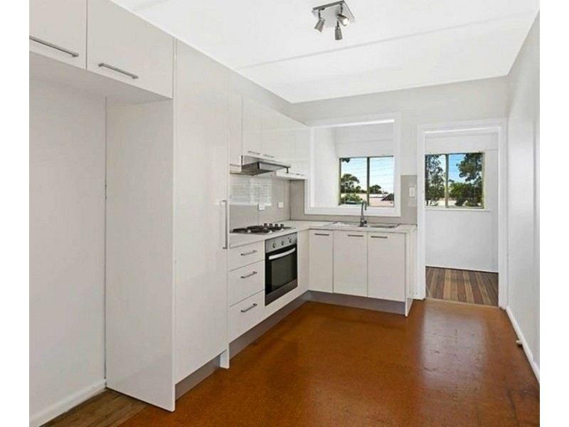 62  Dampier Bvld, Killarney Vale NSW 2261