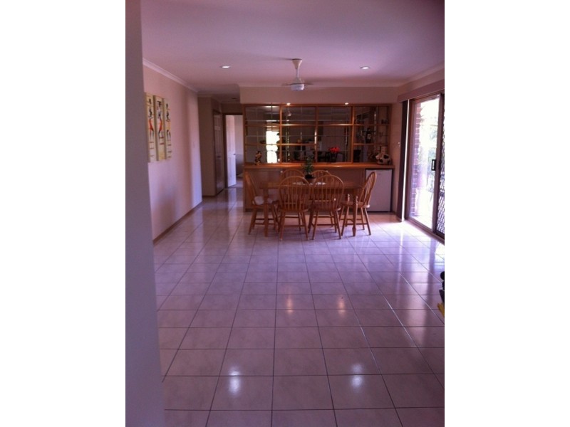 7  Lalina Street, Middle Park QLD 4074