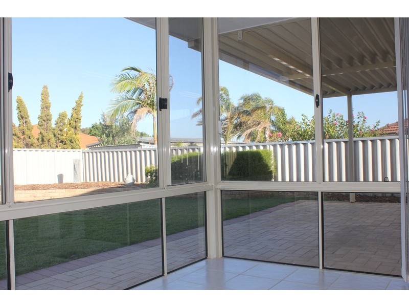 6 Gretna Court, Kinross WA 6028