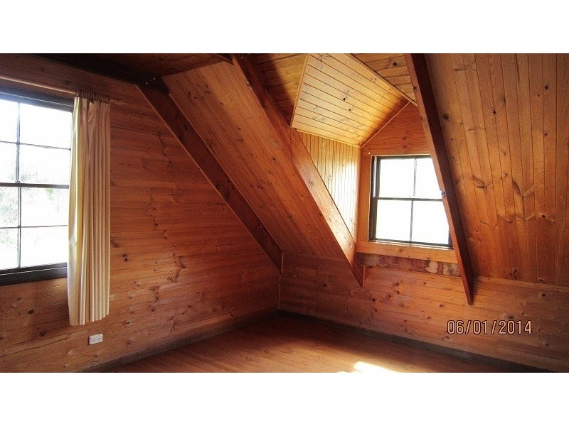 20 Dene Avenue, Victor Harbor SA 5211