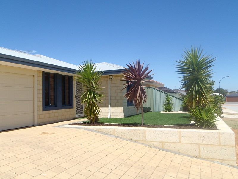 8  Snowdonia Link, Merriwa WA 6030