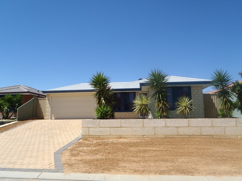 8  Snowdonia Link, Merriwa WA 6030