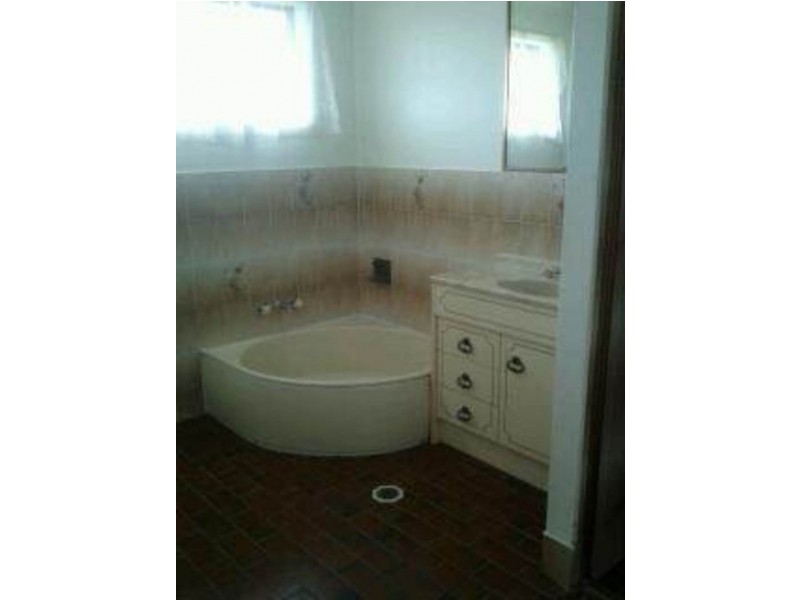 13 Jennifer Court, Caboolture QLD 4510