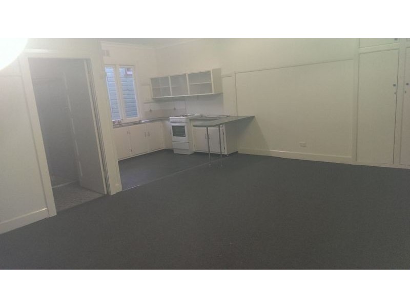 9  Cathcart St, Lismore NSW 2480