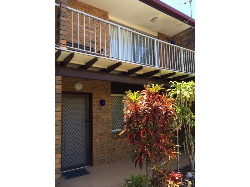 3/12 Errol Avenue, Paradise Point QLD 4216