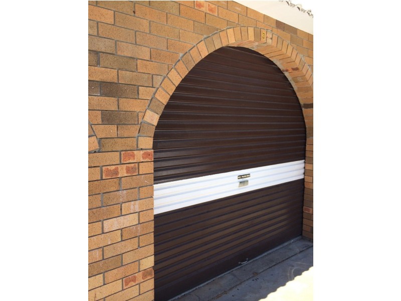 3/12 Errol Avenue, Paradise Point QLD 4216