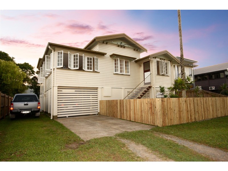 29 Edgar St, Bungalow QLD 4870