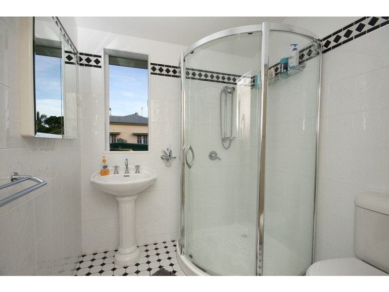 29 Edgar St, Bungalow QLD 4870