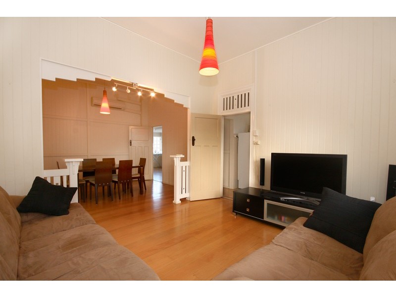 29 Edgar St, Bungalow QLD 4870