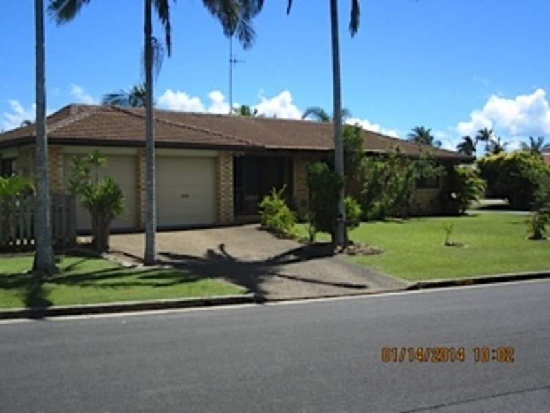 18 Linum Street, Palm Beach QLD 4221