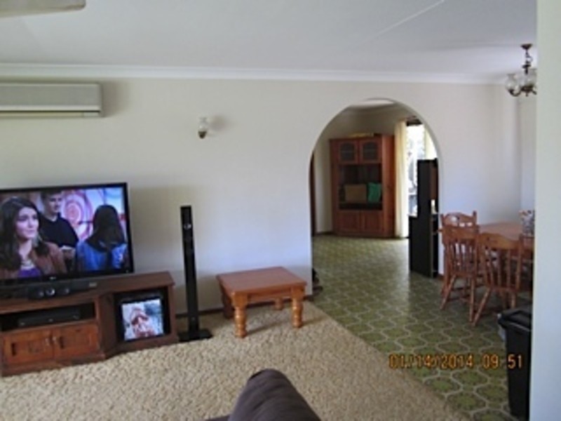 18 Linum Street, Palm Beach QLD 4221