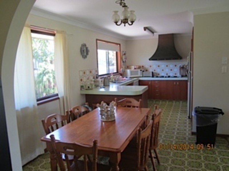 18 Linum Street, Palm Beach QLD 4221