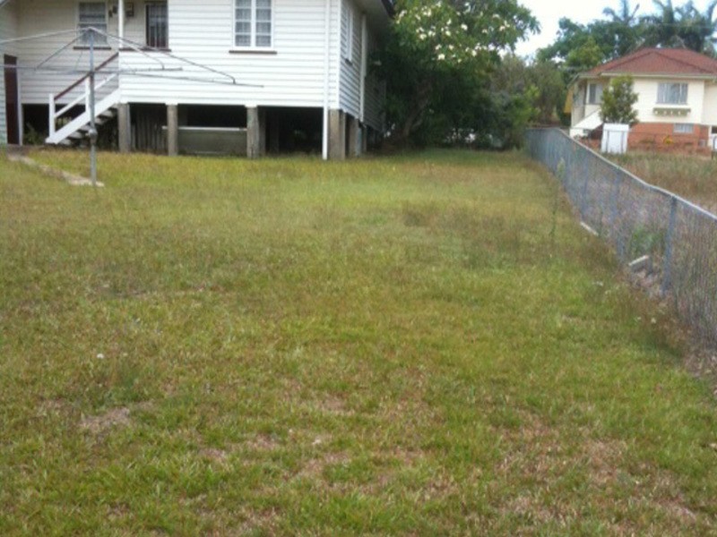 14 Araluen st, Kedron QLD 4031