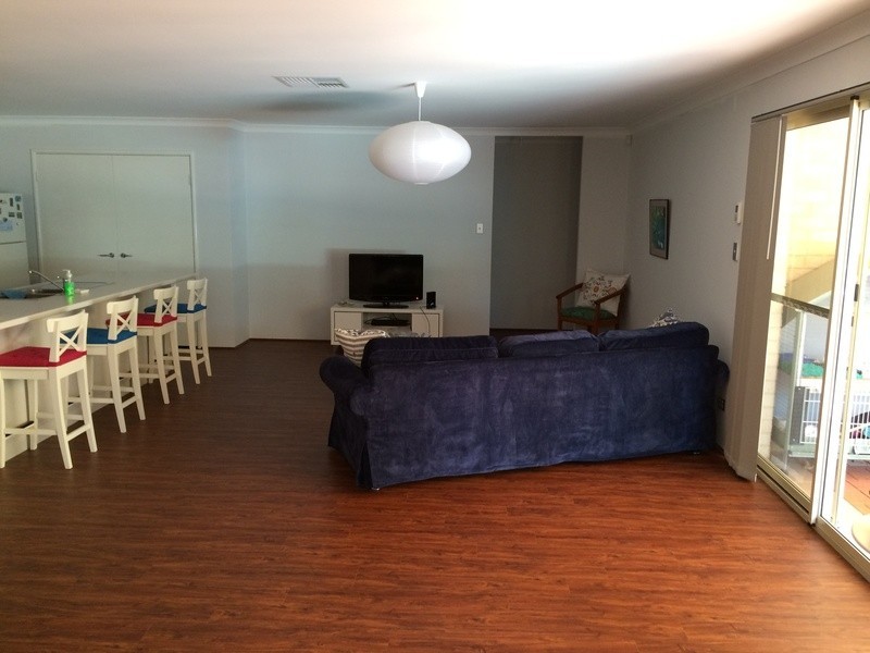 B/274 Belgravia, Cloverdale WA 6105