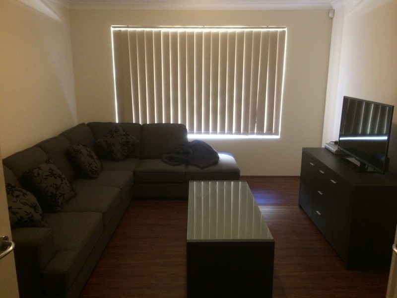 a/274 Belgravia, Cloverdale WA 6105
