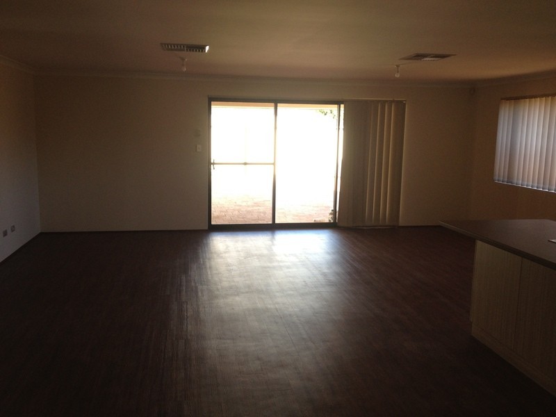 a/274 Belgravia, Cloverdale WA 6105