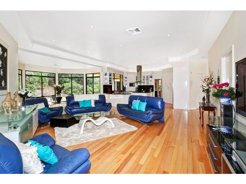 9 Avoca Valley Way, Kincumber NSW 2251