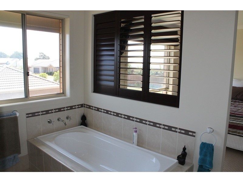 15 Saul Avenue, Berwick VIC 3806