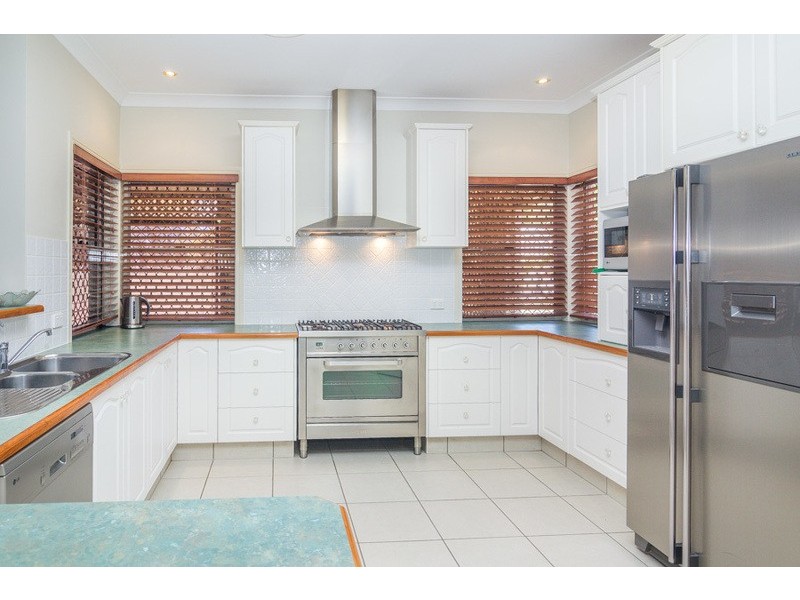 30-32 Rudken Parade, Elimbah QLD 4516