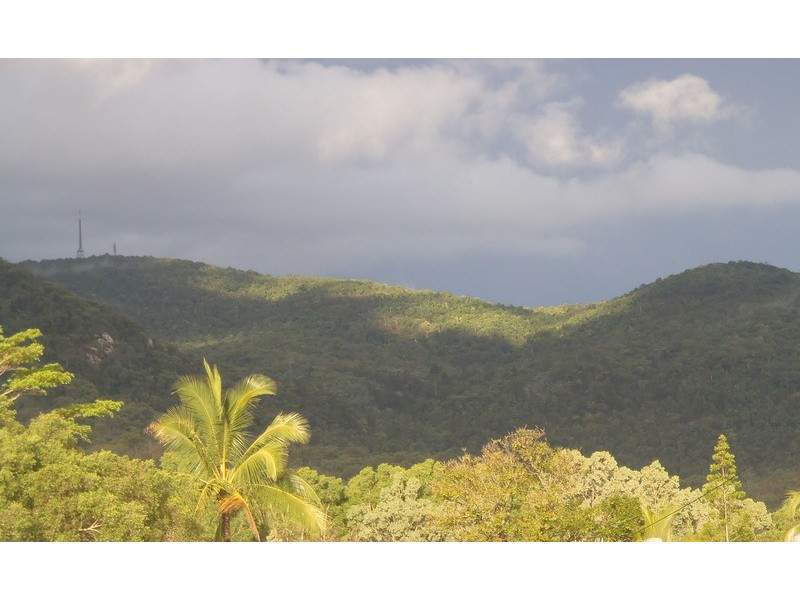 3197 Bruce Highway, Kuttabul QLD 4741
