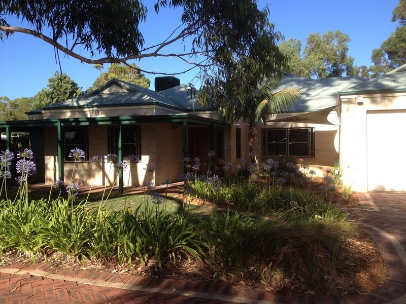 191 Lakes Rd, Greenfields WA 6210