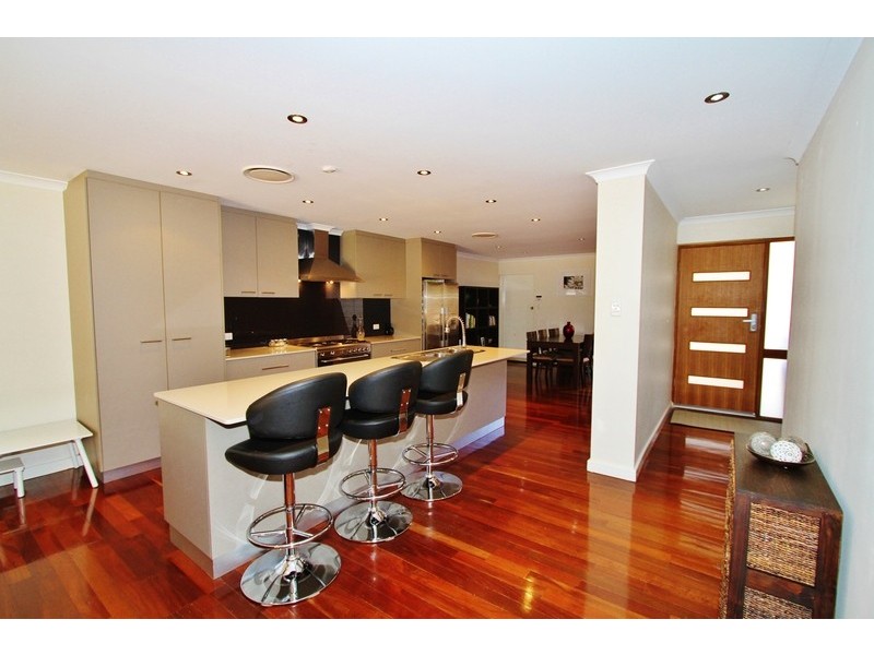 13  Lampard Street, Hamersley WA 6022