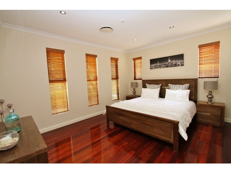 13  Lampard Street, Hamersley WA 6022