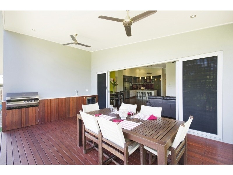 24 Mallorca Circuit, Burdell QLD 4818