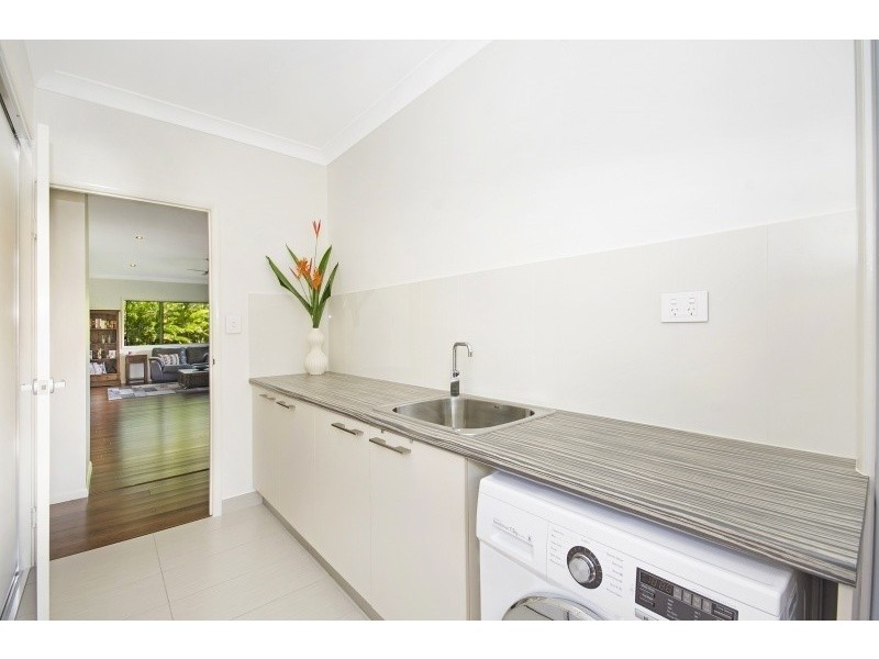 24 Mallorca Circuit, Burdell QLD 4818