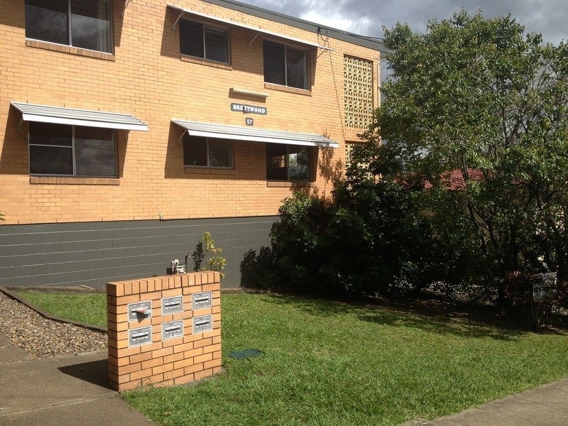 2/57 Miskin Street, Toowong QLD 4066