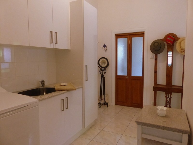 11 Lowani Ct, Richmond Hill NSW 2480