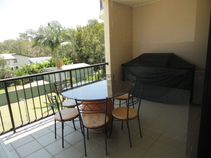 8/27 South Esplanade, Bongaree QLD 4507