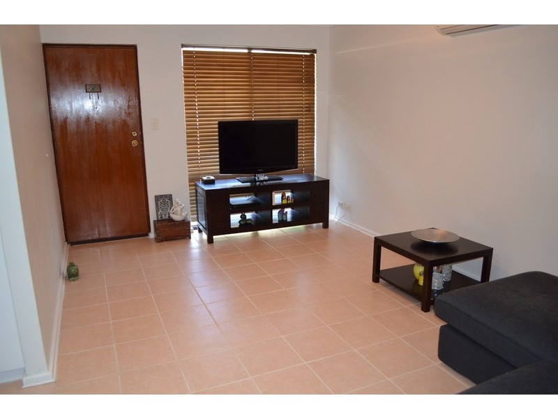 2/30-32 HAMMAD STREET, Palmyra WA 6157