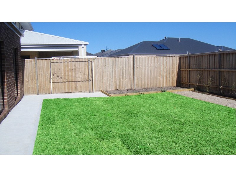 62 Australis Drive, Williams Landing VIC 3027