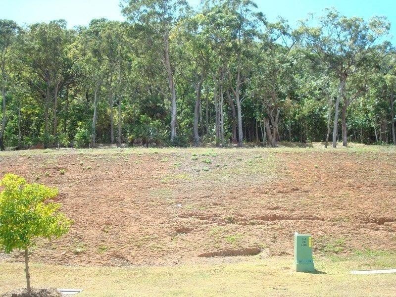 41 Catamaran Circuit, Trinity Beach QLD 4879