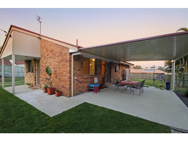 30 Chantilly Cres, Beerwah QLD 4519