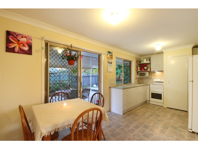 30 Chantilly Cres, Beerwah QLD 4519